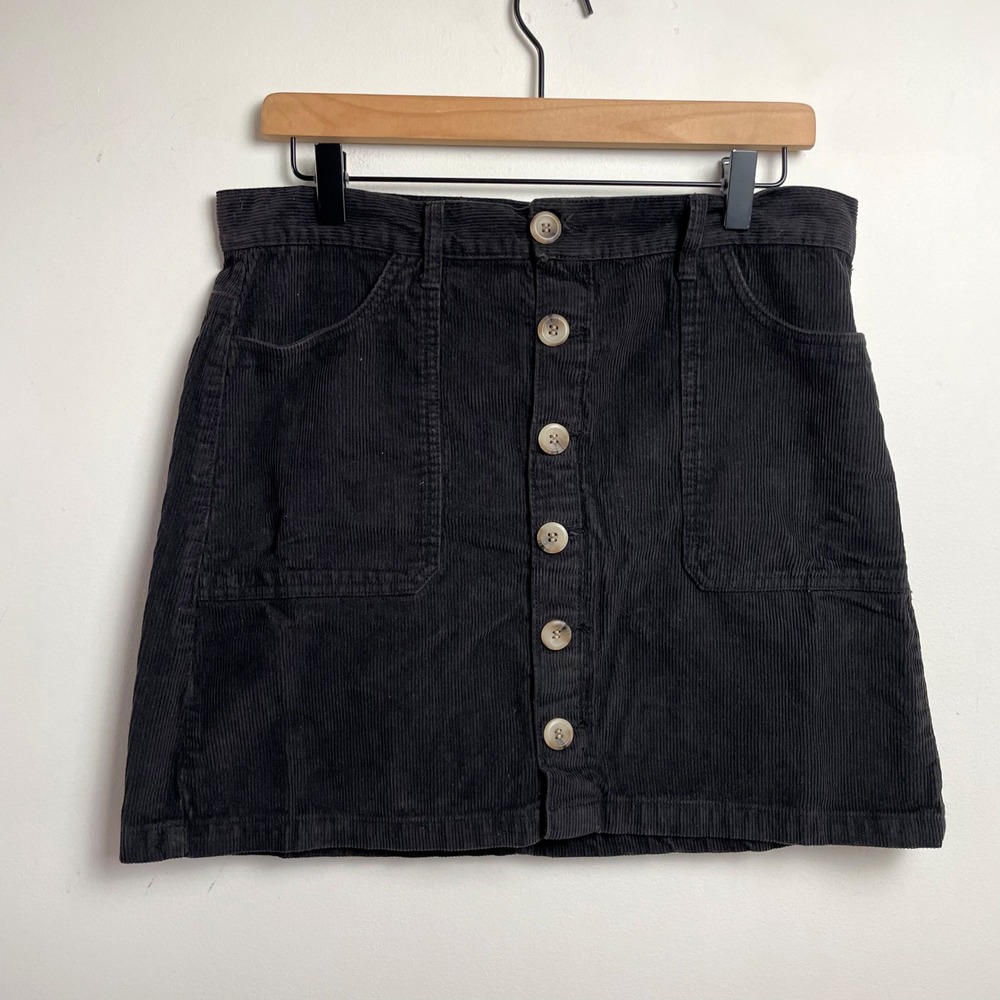 Kensie Black Corduroy Button Front Mini Skirt Sz 10 Cotton Downtown Girl Indie